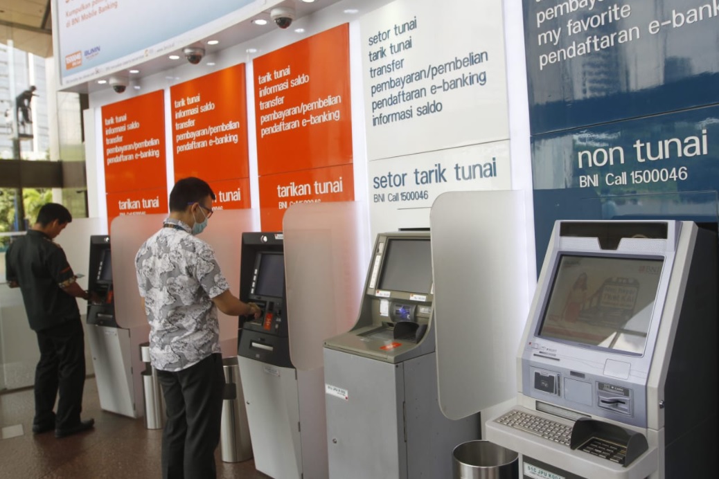 Cara Mengambil Uang di ATM BNI Tanpa Pusing