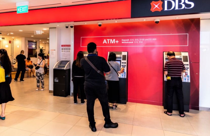 Cara Ambil Duit di ATM DBS
