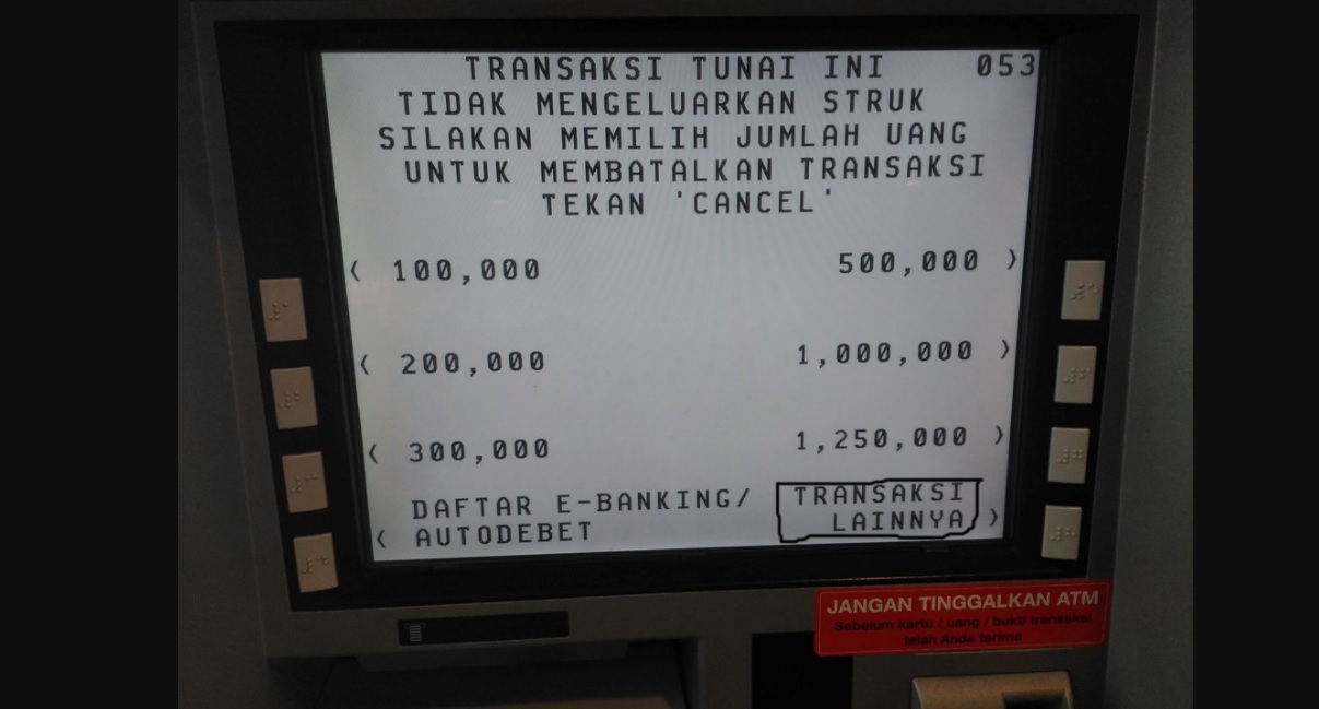 Cara Cek Saldo ATM BCA di ATM Terdekat